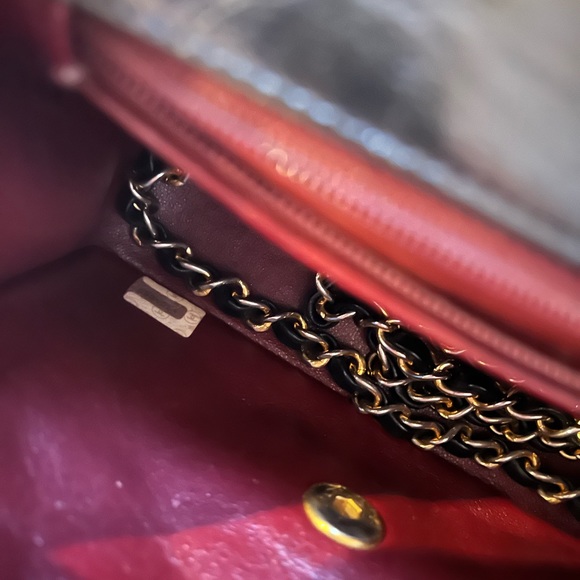 Vintage Classic Chanel Mini Square Flap Black with Gold Hardware - Picture 6 of 17